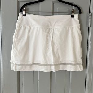 Athleta skort white size medium- new without tags